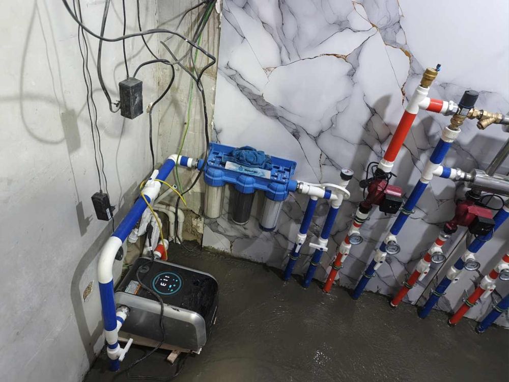 Suv tozalash filtrlari va bosim nasosi